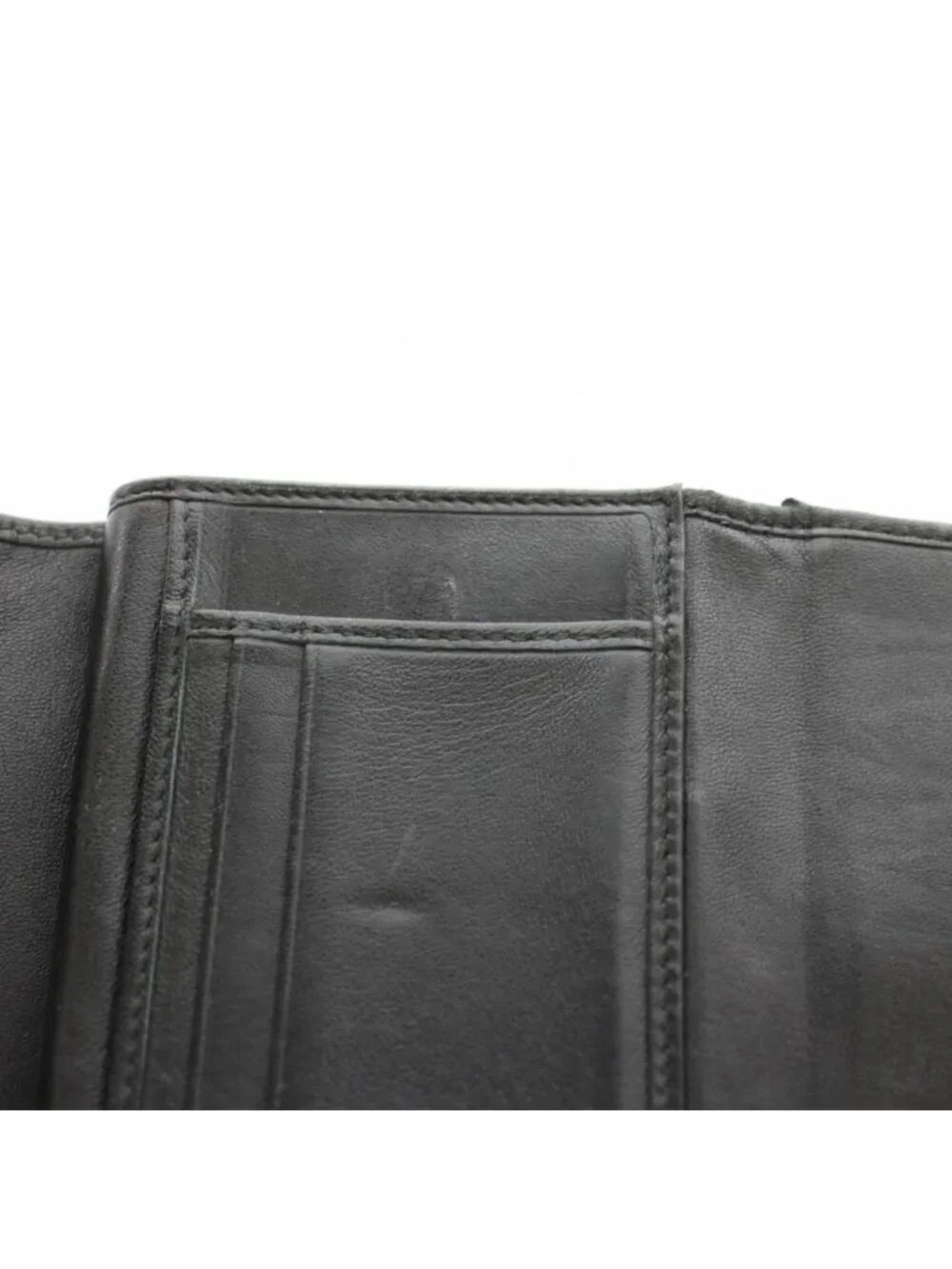 Miu Miu Miu Matelasse Wallet Bifold Coin Purse Leather Black an